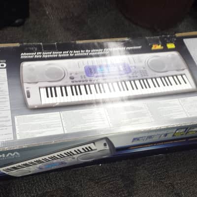 Casio WK-3000 Professional Series 76 Key Digital Recording Studio Styled Keyboard image 2