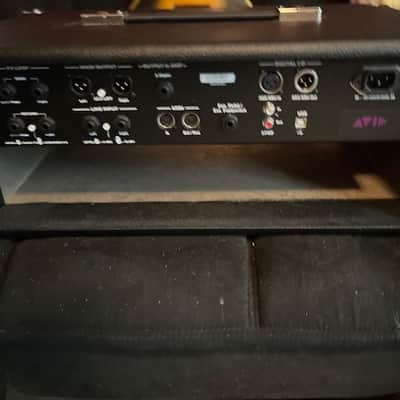 AVID ELEVEN Rack Guitar Multi-Effects Processor W/ Rack Cabinet image 2