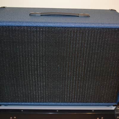 Traynor YCX12BLUE 60-Watt 1x12" Guitar Speaker Cabinet