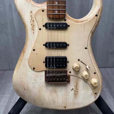 AXL SRO Badwater AS-820-CKW Electric Guitar Distressed White image 2