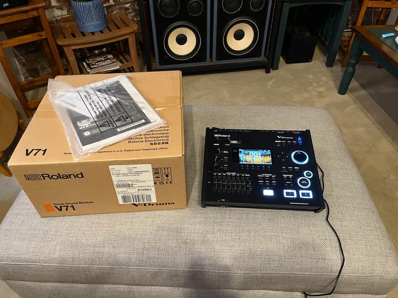 Roland V71 V-Drum Sound Module 2024 - Present - Black image 1