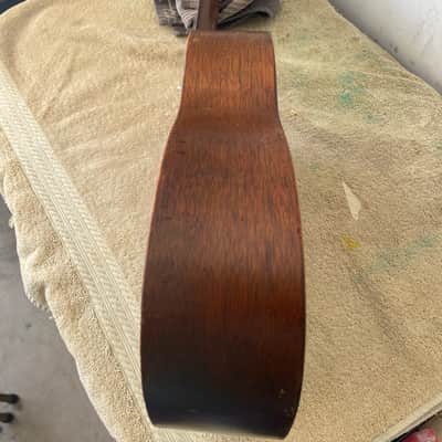 Favilla Baritone Ukulele  1950's image 5