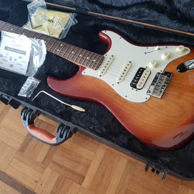 Fender USA Stratocaster HSS Shawbucker original case with Candy,EX Display Sienna Sunburst, ASH Body image 2