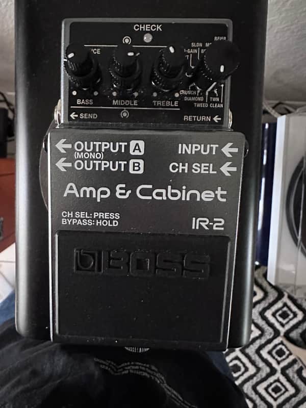 Boss IR-2 Amp & Cabinet