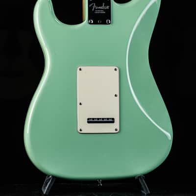 2009 Fender FSR American Standard Stratocaster with Matching Headstock surf green image 13