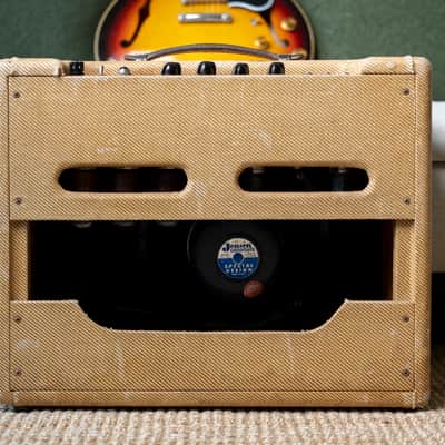 1957 Fender Vibrolux 5F11 image 2