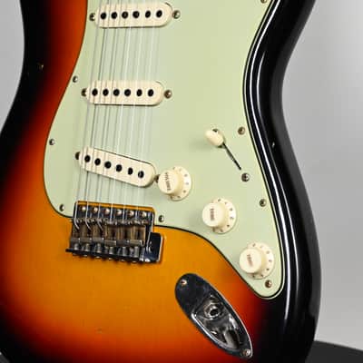 Fender Custom Shop Limited Edition 64 L-Series Stratocaster Journeyman- Aged Target 3-Tone Sunburst 2026  (L11873) image 11