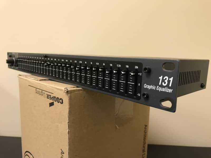 dbx 131 Graphic Equalizer image 1