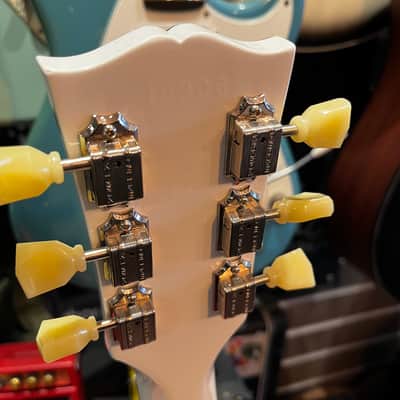 Gibson Les Paul Studio with Vintage Tuners 2012 - Alpine White image 2