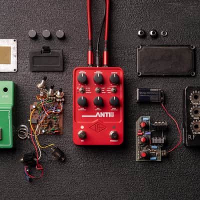 Universal Audio ANTI 1992 High Gain Amp Pedal image 4
