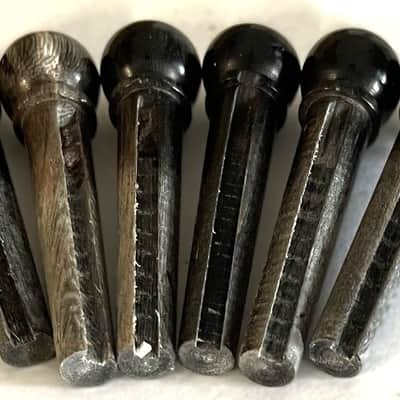 Martin Acoustic Guitars Real Black Horn 6 Bridge Pins With Abalone Eye Inlays image 4