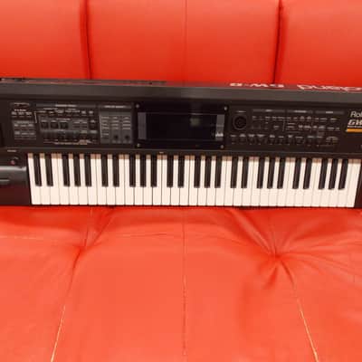 Roland GW-8 61-Key Workstation Keyboard