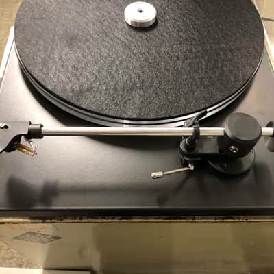 UTurn Audio Orbit Custom Turntable with Ortofon 2M Blue Cartridge and Preamp image 9