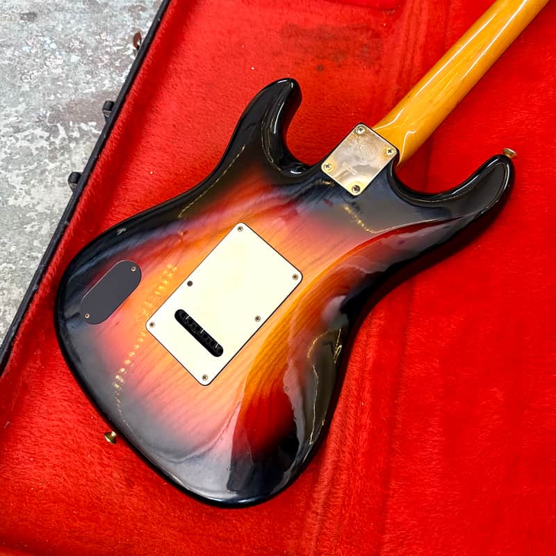 Valley Arts M Series c 1990 - Tobacco sunburst steve lukather USA