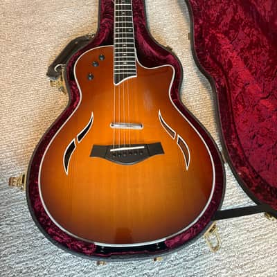 Taylor T5z Standard with Sitka Spruce Top 2014 - Present - Tobacco Sunburst image 3