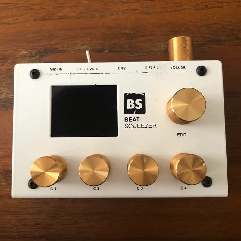 The Beatsqueezer Hi-Fi 16 Voice Polyphonic Sample Player image 1