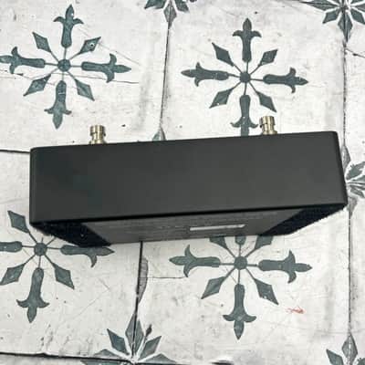 Ampeg SGT-DI Bass Preamp / DI image 4
