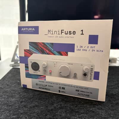 Arturia MiniFuse 1 USB-C Audio Interface 2021 - White image 3