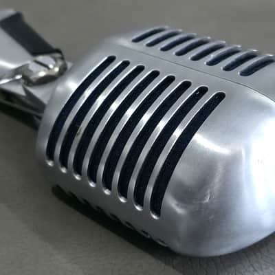 Shure Super 55 Deluxe Supercardioid Dynamic Microphone image 6