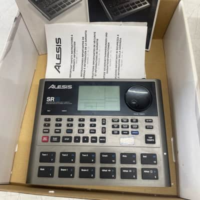Alesis SR18 high definition drum machine image 3