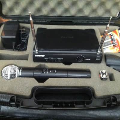 Shure SM 58 Wireless T2 Vocal Artist Transmitter with T4N Diversity Receiver 2000's Black image 2