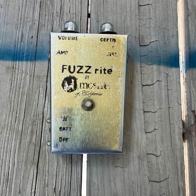Mosrite Fuzzrite 1960s - Silver vintage electric guitar pedal fuzz image 2