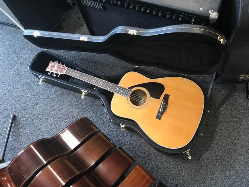 Yamaha FG-450S Dreadnought Acoustic Guitar made in Taiwan in good