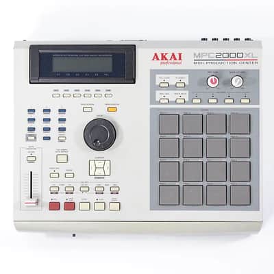 AKAI MPC2000XL MIDIプロダクションセンター Akai MPC2000XL MIDI Production Center | Reverb