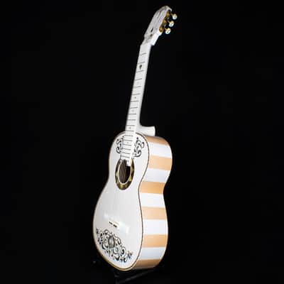 Cordoba The Disney Pixar Coco X Córdoba Replica Collection Limited Edition 14/20 Worldwide image 16