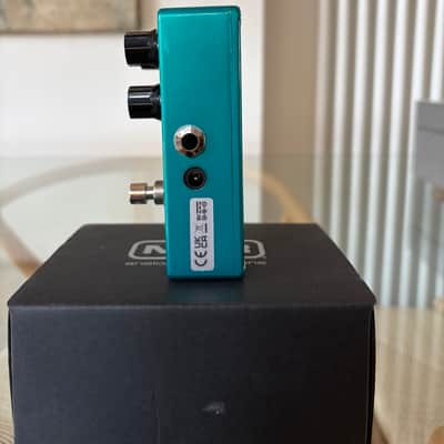 MXR M83 Bass Chorus Deluxe 2012 - Present - Teal image 2