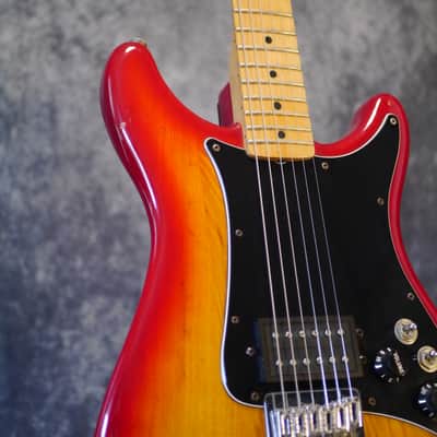 Fender Lead I Sienna Sunburst USA. Case incl image 2