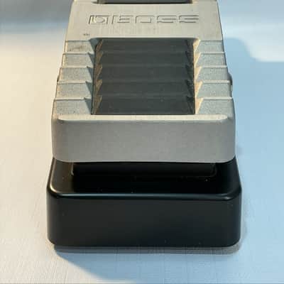 Boss PW-10 V-Wah 2002 - 2010 - Silver image 7
