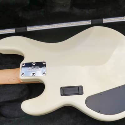 Ernie Ball Music Man StingRay 4 HS image 5