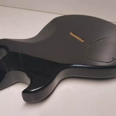 ARIA CARDINAL CS 400 - BLACK & GOLD SERIES image 4