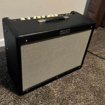 Fender Hot Rod Deluxe IV 3-Channel 40-Watt 1x12" Guitar Combo 2018 - Present - Black image 2