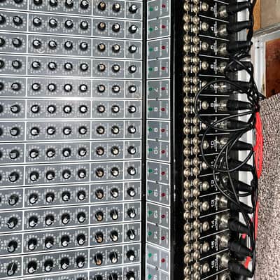 Peavey Mark Series III 24 Channel Mixing Board with Hardcase 1979 image 2