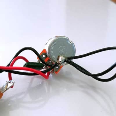 Fender Squier CV 60s Jazz Bass Wiring Harness with 3 Pots, Cable Jack & Ground Wires image 3