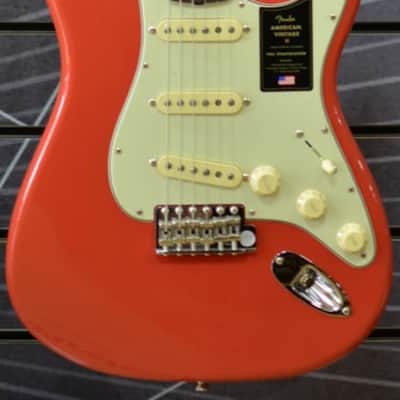 Fender American Vintage II 1961 Stratocaster Fiesta Red Incl Vintage Hard Case image 6