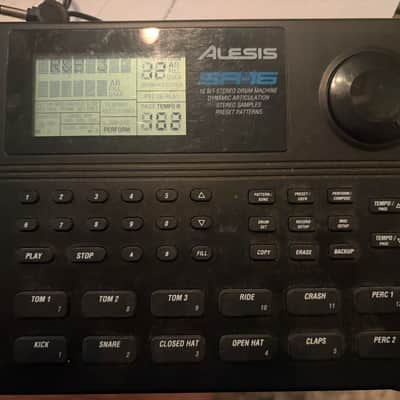 Alesis SR-16 Drum Machine 2010s - Black image 3