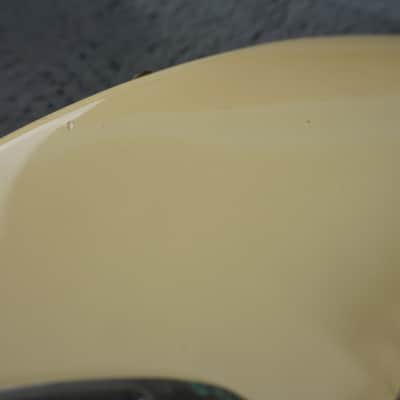 Fender Stratocaster 1984 - 1987 - White Japan image 13