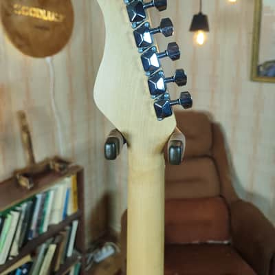 Samara Style Custom Guitar Soviet Retro Reissue Handcrafted Vintage Vibe image 4