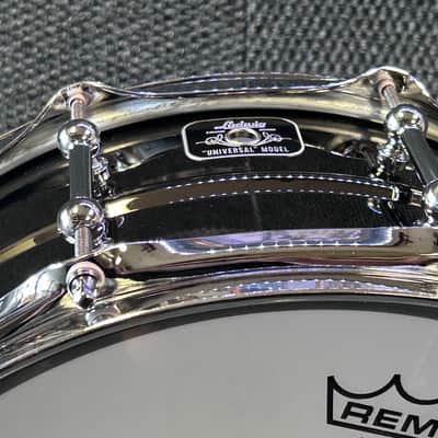 Ludwig 5.5x14" Universal Model Snare Drum - Black Brass image 13