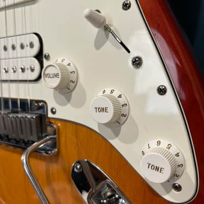 2007 Fender American Series Stratocaster HSS (Sienna Sunburst on Ash Body) w/ Original Fender Hard Clamshell Case image 8