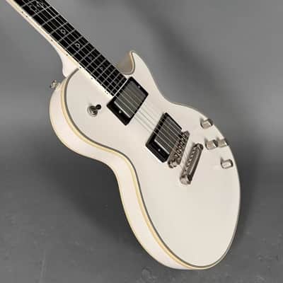 Epiphone Les Paul Jerry Cantrell Prophecy - white image 10