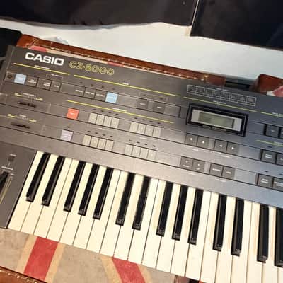 Casio CZ-5000 61-Key Synthesizer Keyboard image 2