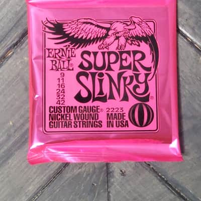 Ernie Ball Super Slinky Nickel Wound Electric Guitar Strings image 1