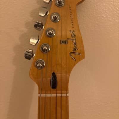 Fender Standard HSS Stratocaster with Maple Fretboard 2006 - 2017 - Brown Sunburst image 4