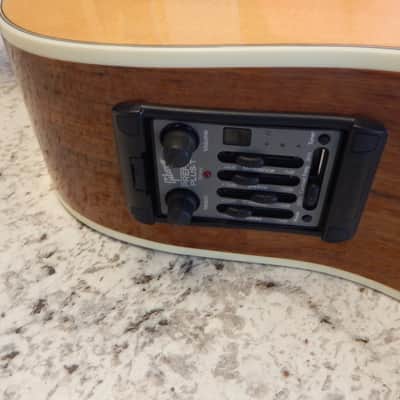 2008 Gibson Songwriter Deluxe Cutaway EC Ovangkol image 7