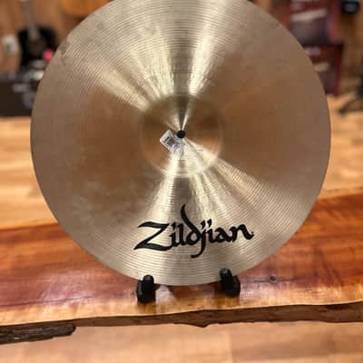 Zildjian 18" A Series Medium Crash Cymbal 2013 - Present - Traditional image 7