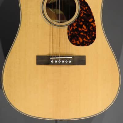 Larrivee SD-40, Mahogany/Spruce, Natural Satin, Larrivee Hardshell Case (2021) image 1